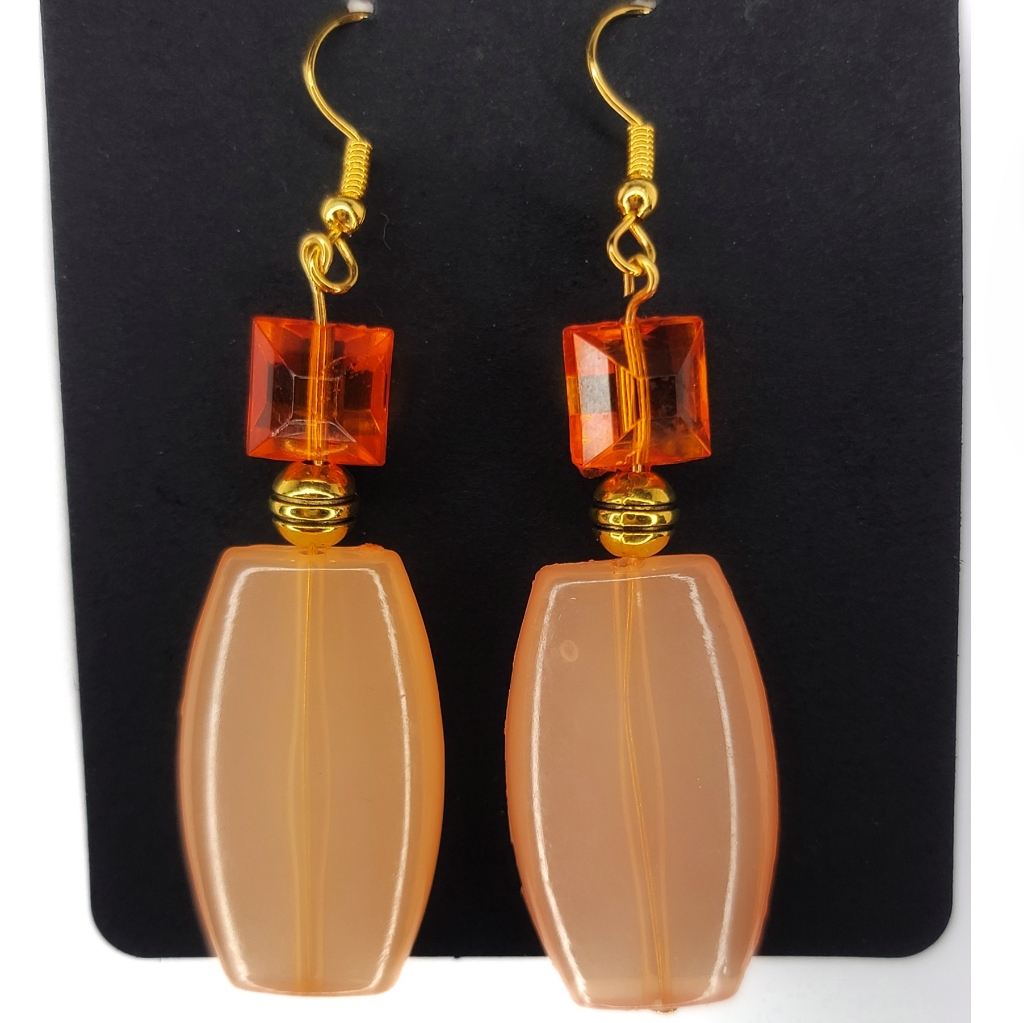 247407 Hand Made Multi Peach Beaded Pierced Earrings
